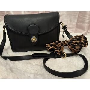 Vintage Coach Devon Black Leather Silky Buttery soft